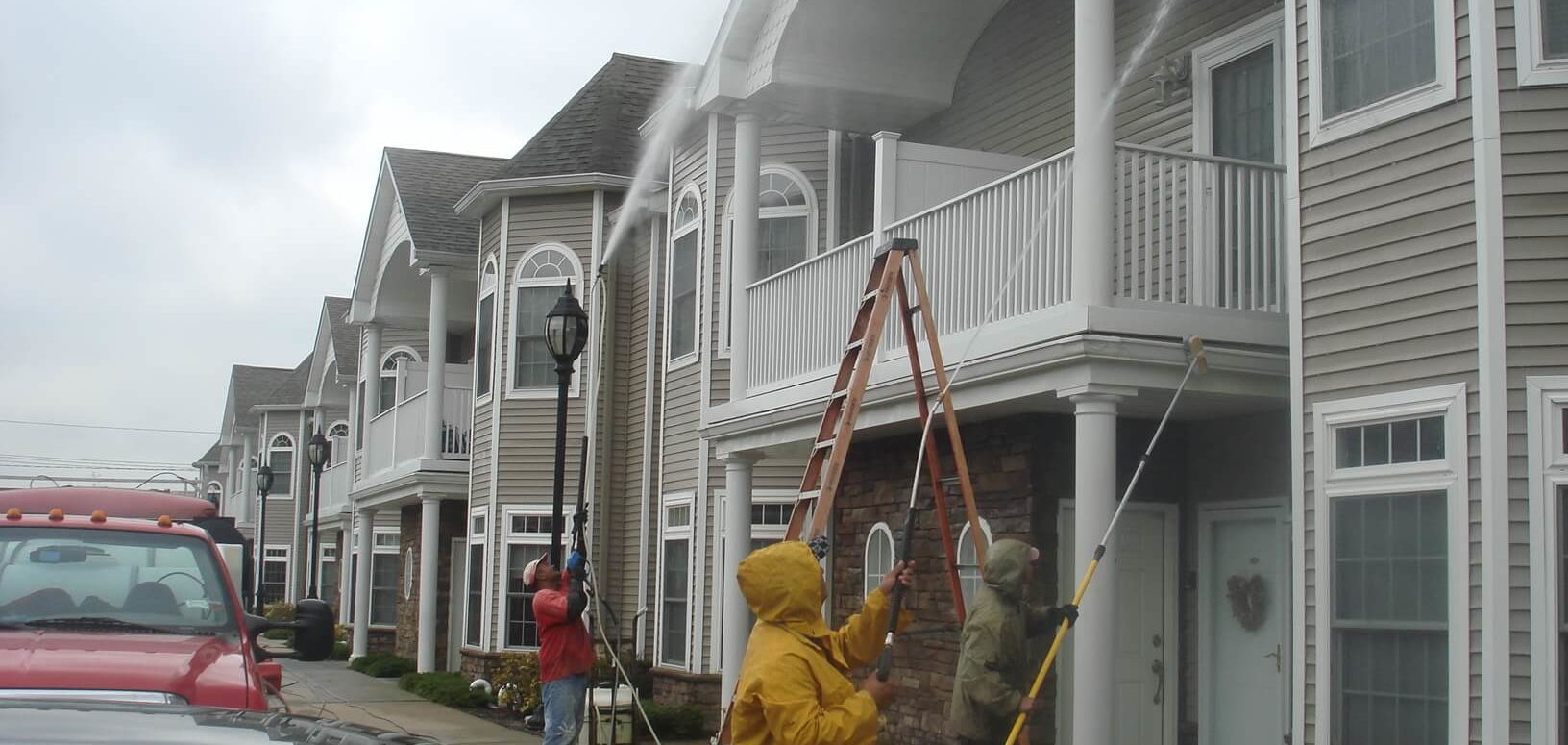 Your property deserves an exterior cleaning ally - and we’re here to fill those shoes! Clean County proudly serves HOAs, condos, and multi-unit properties in the area with comprehensive exterior cleaning solutions.